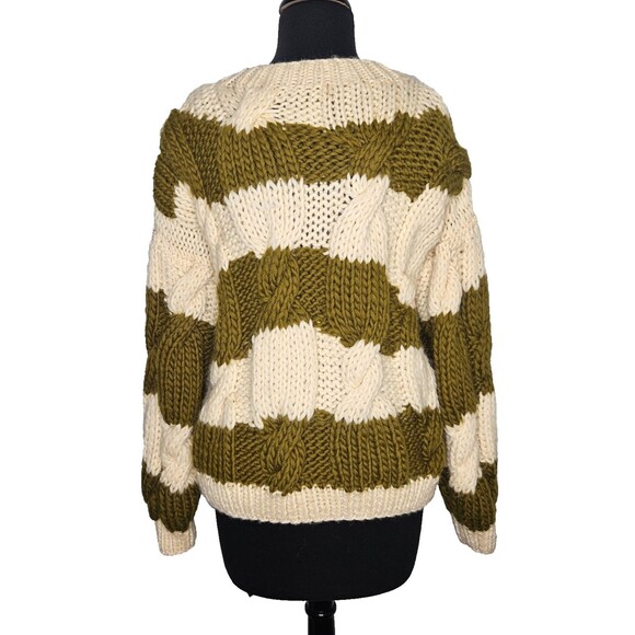 MIRSTORES Handknit Sweater Women's XS Oversized Chunky Cable Knit Fisherman Wool - Picture 5 of 9